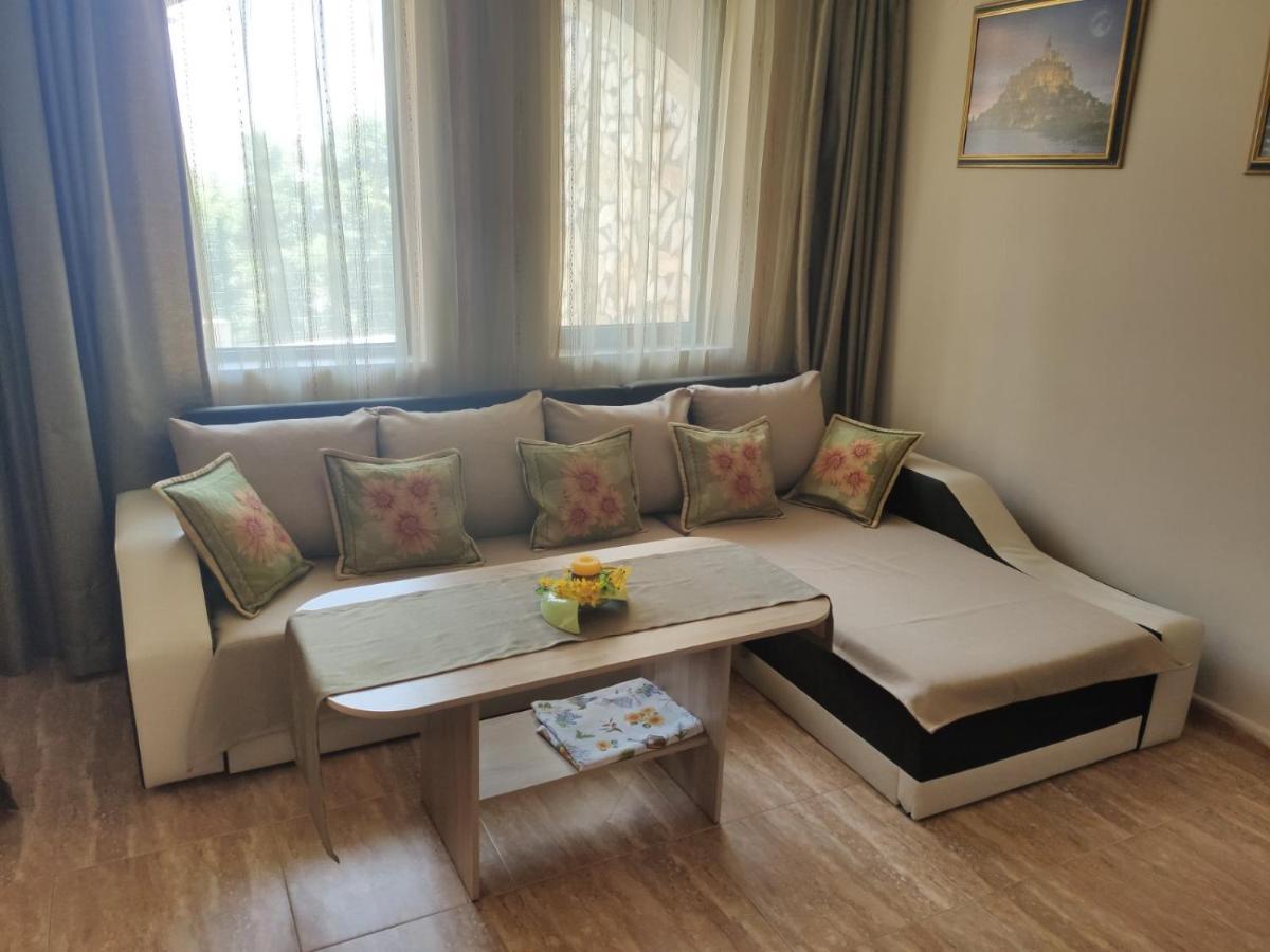 Jacky'S Apartament - Апартамент В Свети Влас Zewnętrze zdjęcie